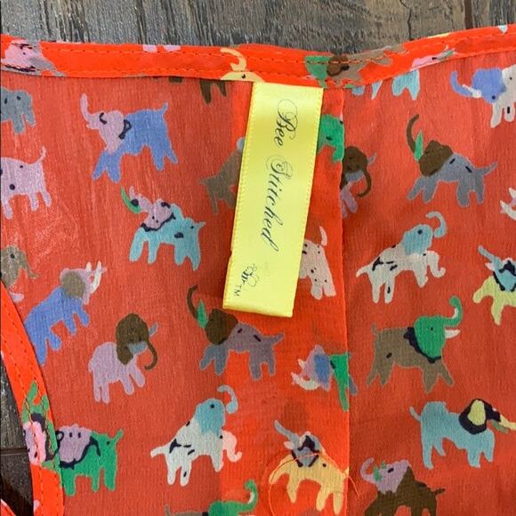 Bee Stitched Elephant Print Sheer Racer Back Tank - Picture 2 of 4